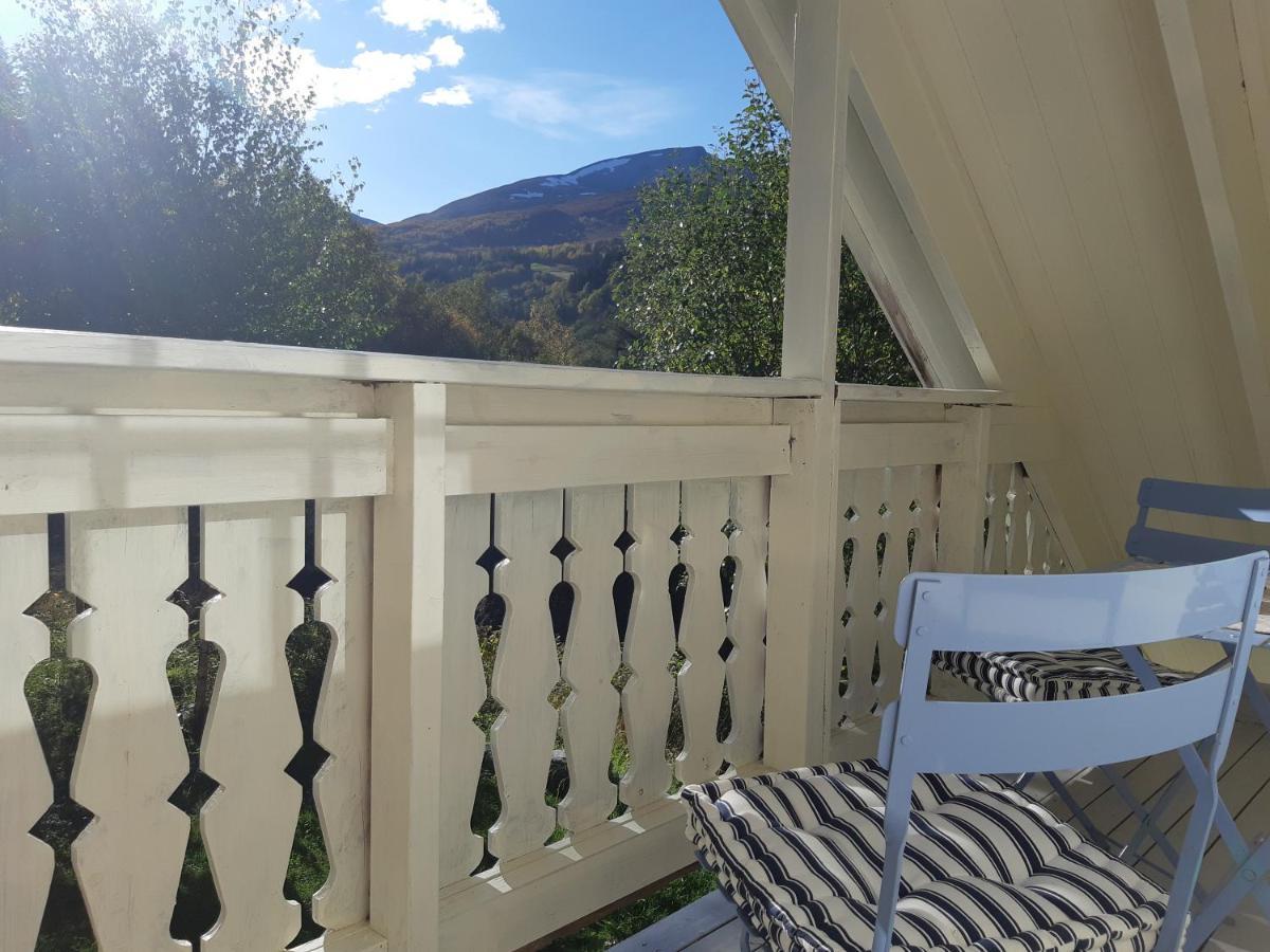 Eidsdal Camping Og Feriehus エクステリア 写真