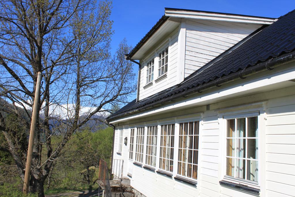 Eidsdal Camping Og Feriehus エクステリア 写真