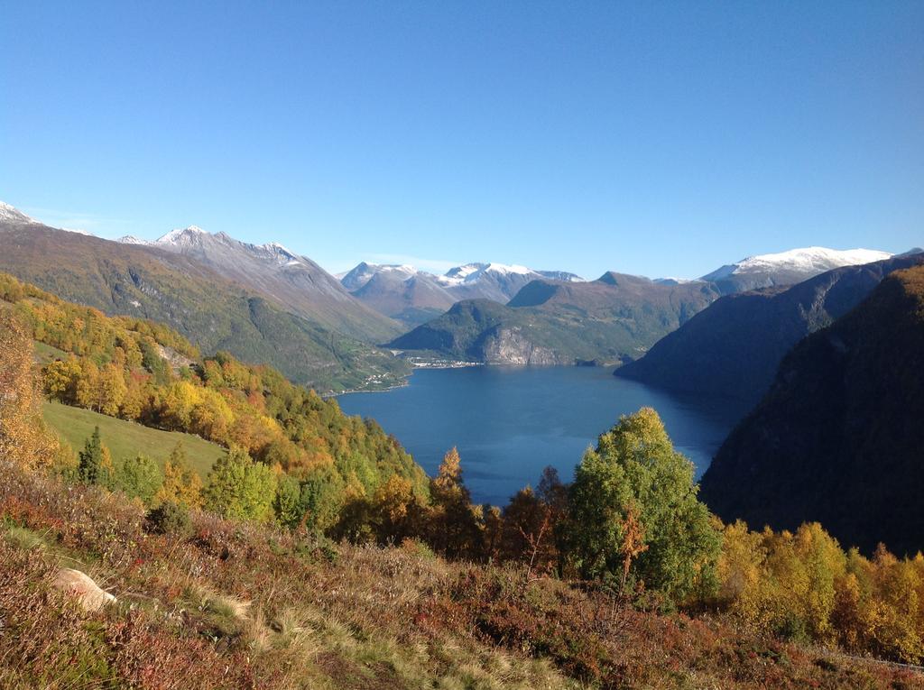 Eidsdal Camping Og Feriehus エクステリア 写真